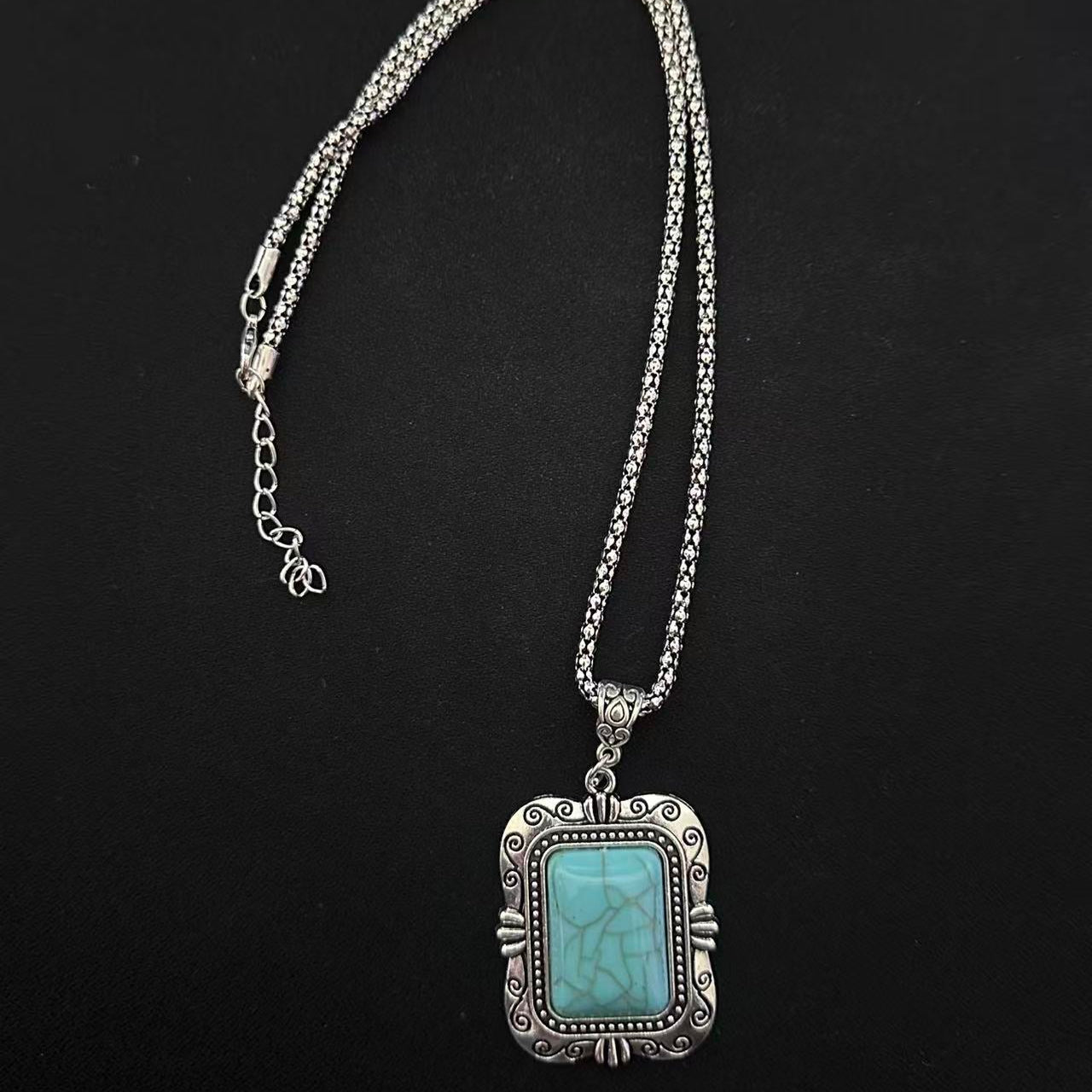 Tibetan Plateau Turquoise Rectangular Pendant Necklace